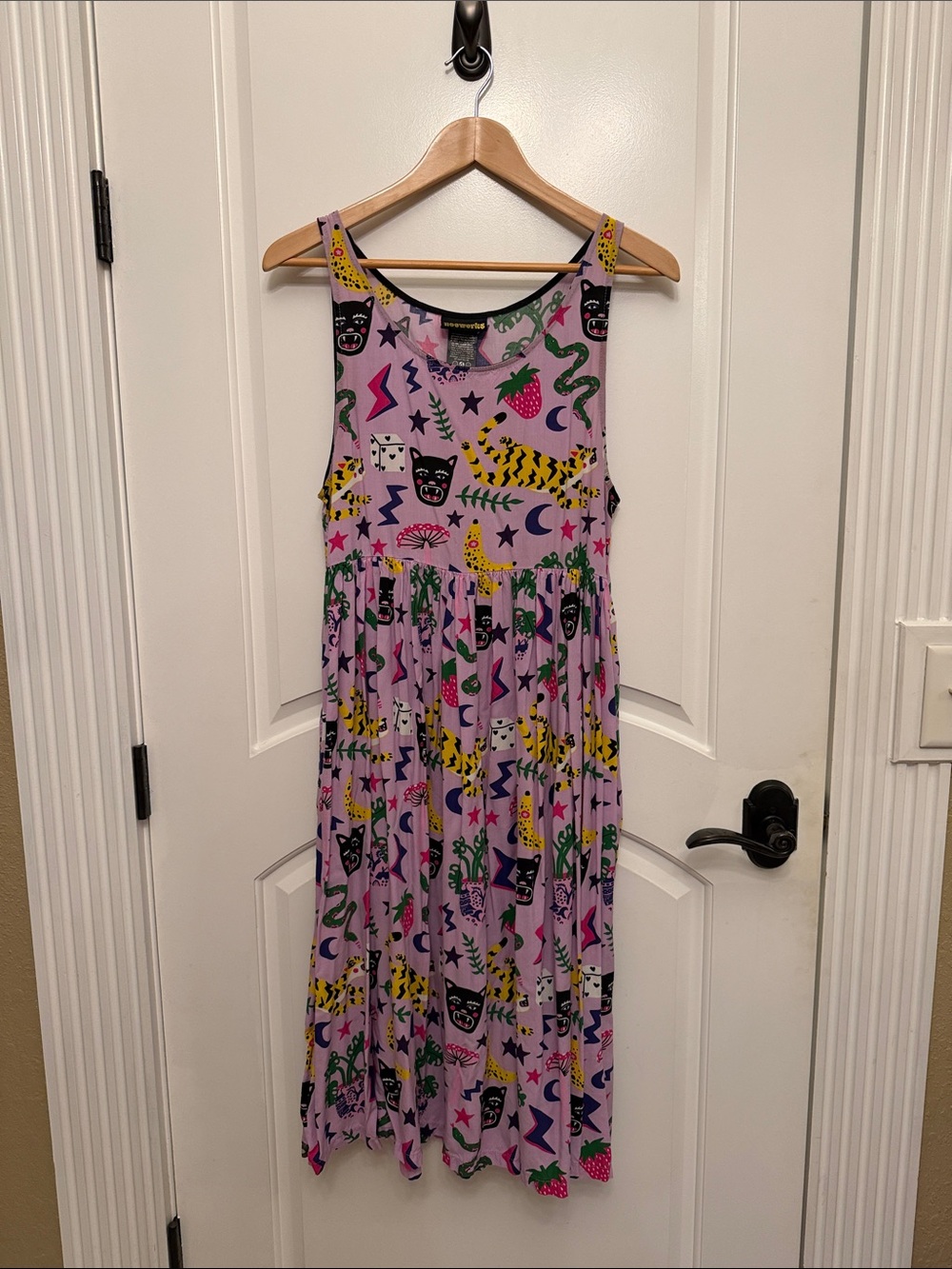 NOOWORKS Naomi Lavender  with cats Sleeveless Graphic Print Dress M